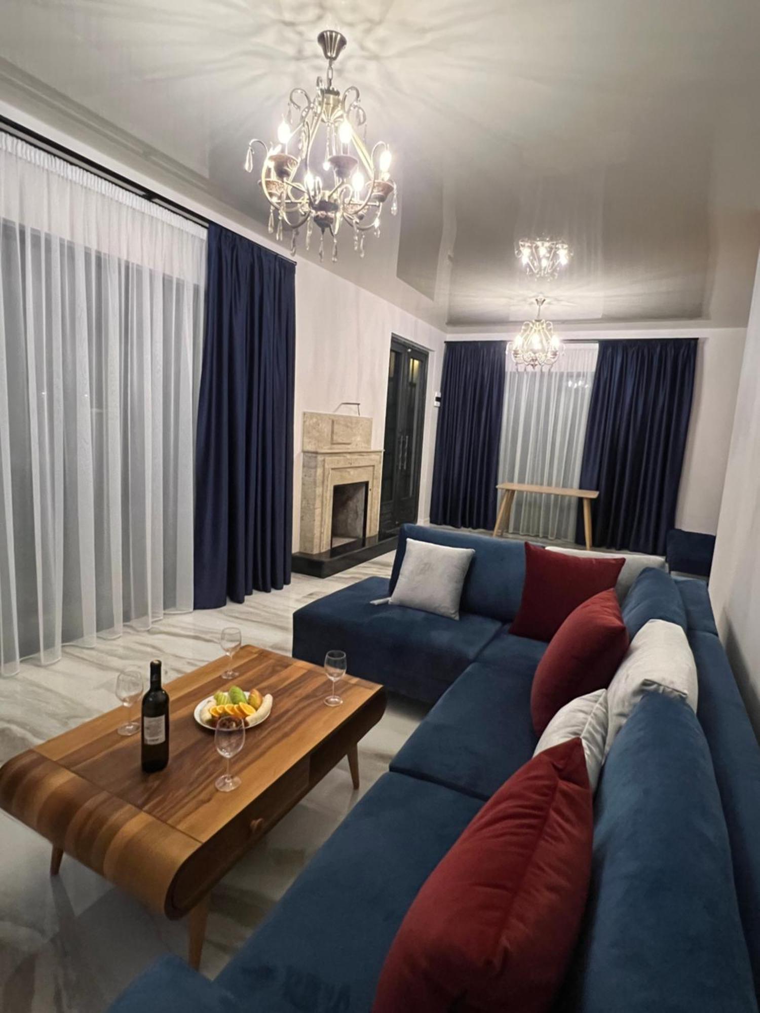 Feel Georgia Villa Batumi Bagian luar foto